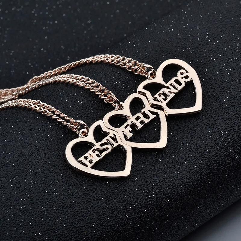 In 2022, the new Best Friends Best Friends series is a three-piece heart-shaped boudoir necklace      Unit weight 0.023kg  Commodity attribute  European and American style  Alloy m