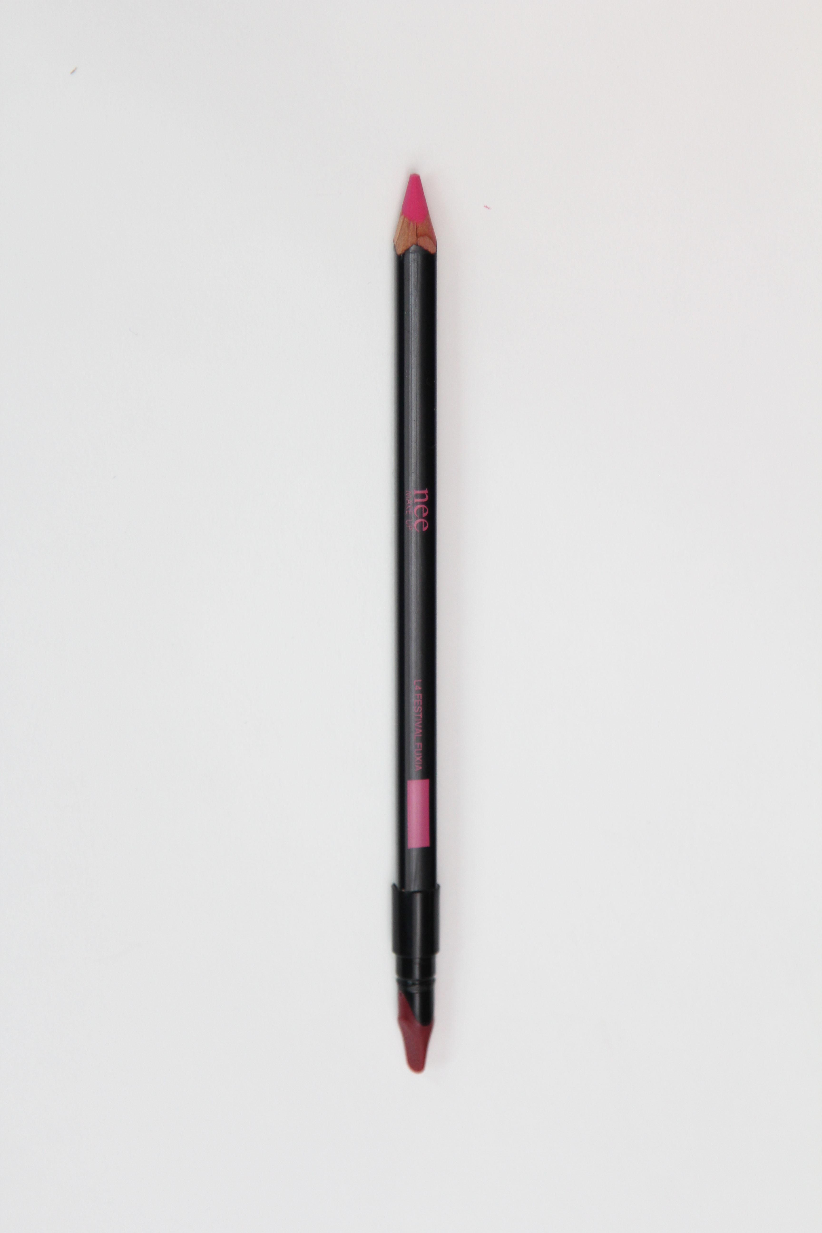 High Defintion Lip Pencil Nee MakeUp L4 (Festival Fuxia)