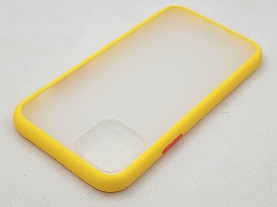 Apple IPhone 11 Pro Slim Fit Silicone Cover With Soft Edges - Yellow