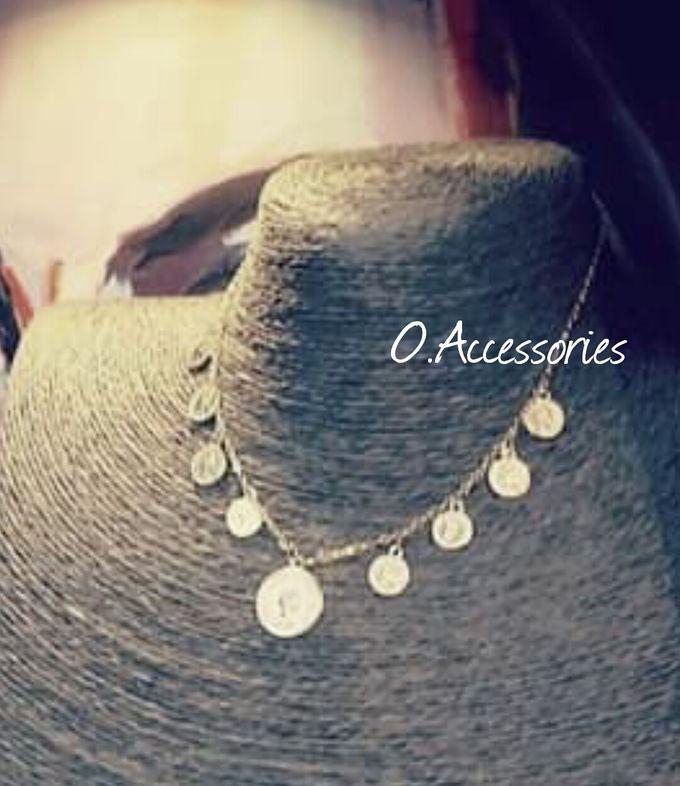 O Accessories Choker Necklace -- Silver Chain _silver Couins