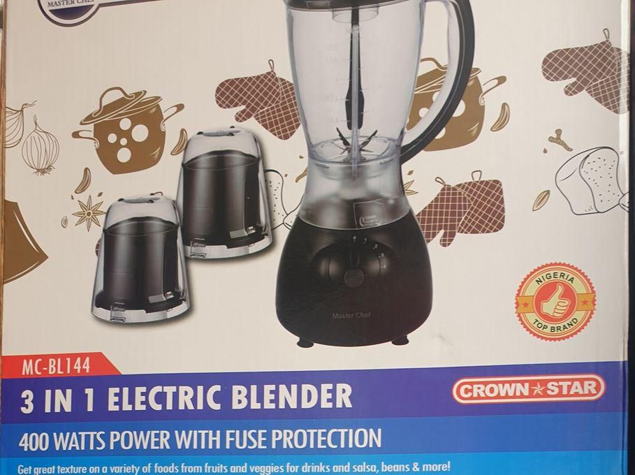 Master Chef Electric Blender With 2 Mill 1.5l