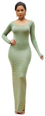 فستان طويل بقصة ضيقة وأكمام طويلة أخضر