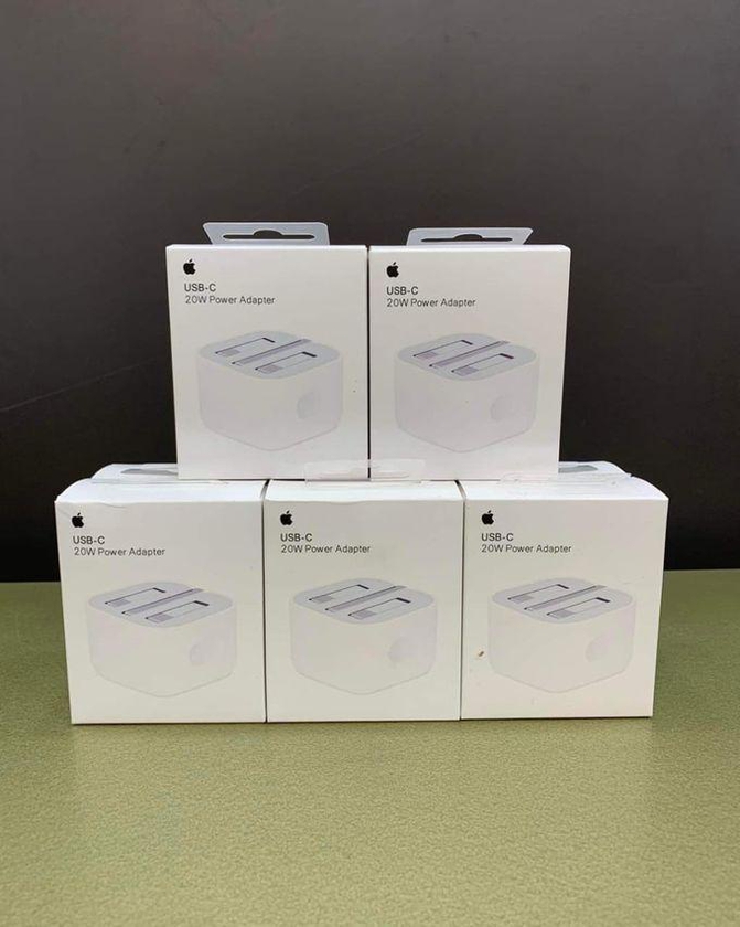 Apple Official White 20W USB-C Fast Charger With Folding Pins - For IPhone 11 Pro