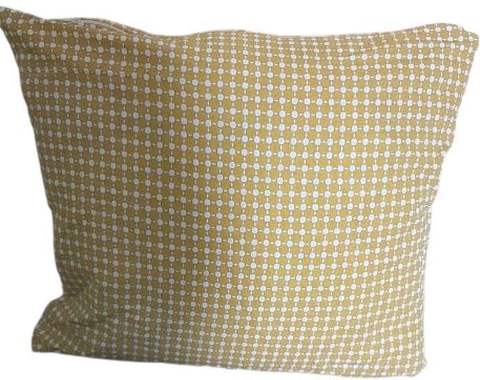 White Dots On Yellow Throw Pillow Case(45x45cm)
