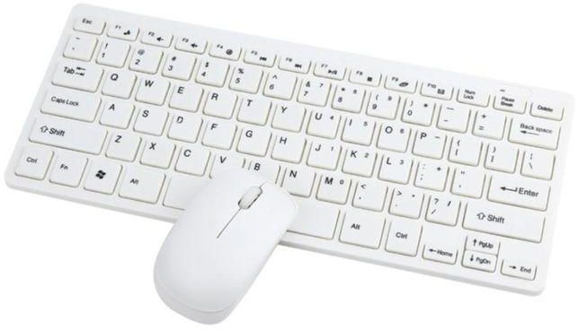 Wireless Keyboard Mouse Combo 2.4G Wireless Mouse Multimedia Keys for Windows XP /7/8/10 Android TV Box Laptop Desktop - White