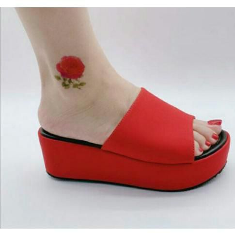 Ladies Heeled Slippers - Red