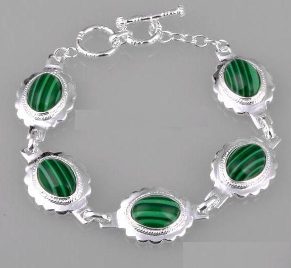 Green Oval Gemstone Bracelet	LH0016BRGS