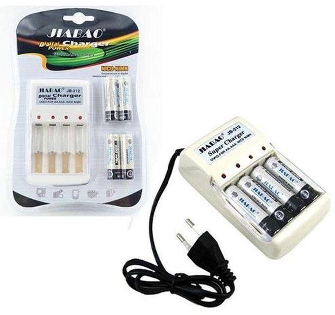 Jiabao Battery Charger Aa/Aaa + Set Of Batteries - 4 Pcs