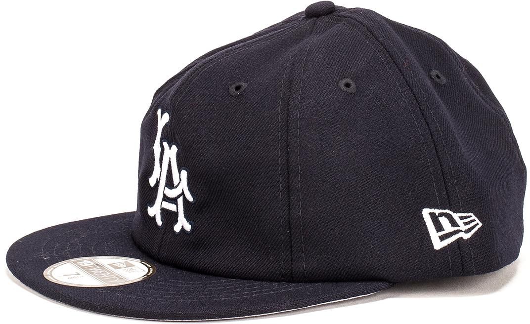 نيو إيرا "Vintage 8" قبعة لون أسود