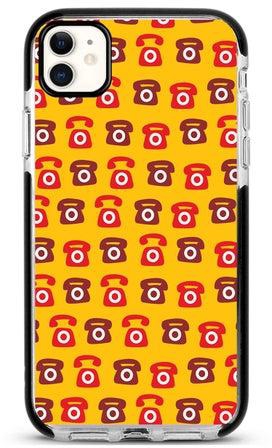 غطاء حماية واق لهاتف أبل آيفون 11 طبعة كاملة بتصميم هاتف أحمر يرن