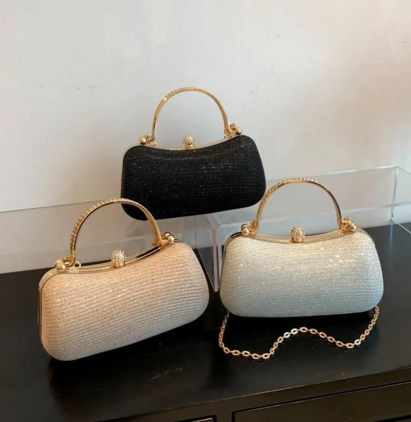 Women's Bags Crossbody Bags New trendy women's bag with exquisite texture, simple and stylish small bag, lock buckle, shoulder chain crossbody bag