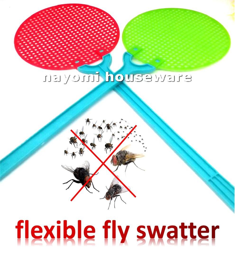 1 Piece Round Flexible Plastic Fly Swatter L45cm x W13.5cm Best (Multi Colors)