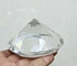زينة من الزجاج الكريستالي على شكل الماس