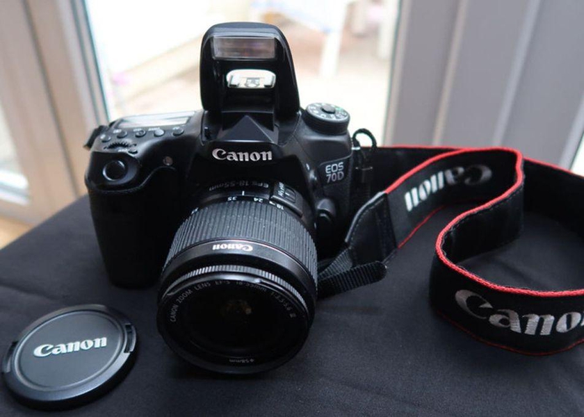 Canon Camera EOS 70D + 18 - 135MM Lens