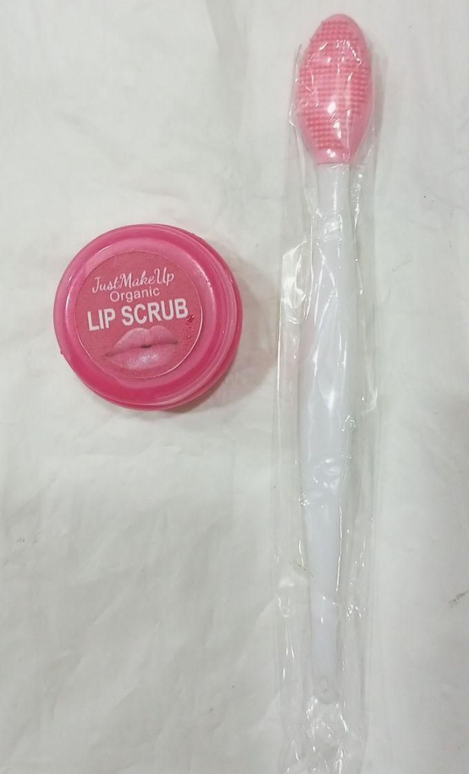 Lip Scrub And Brush