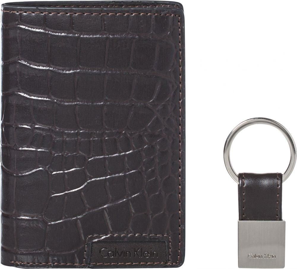 Calvin Klein 79598 Bifold Wallet and Key Fob Set for Men - Brown