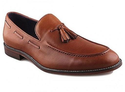 Christopher's Leather Tasseled Loafers Shoe - Brown