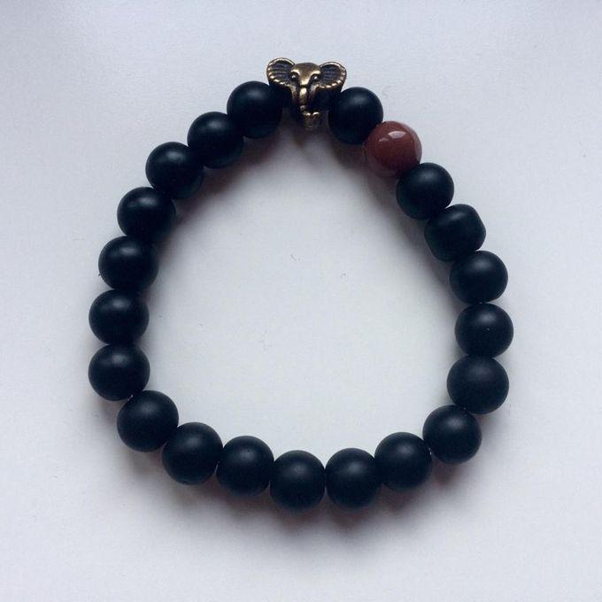 Generic Beaded Bracelet with Elephant Pendant - Black and Brown