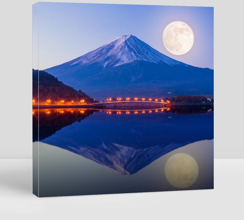 Beautiful Mt Fuji in Twilight ,Full Moon