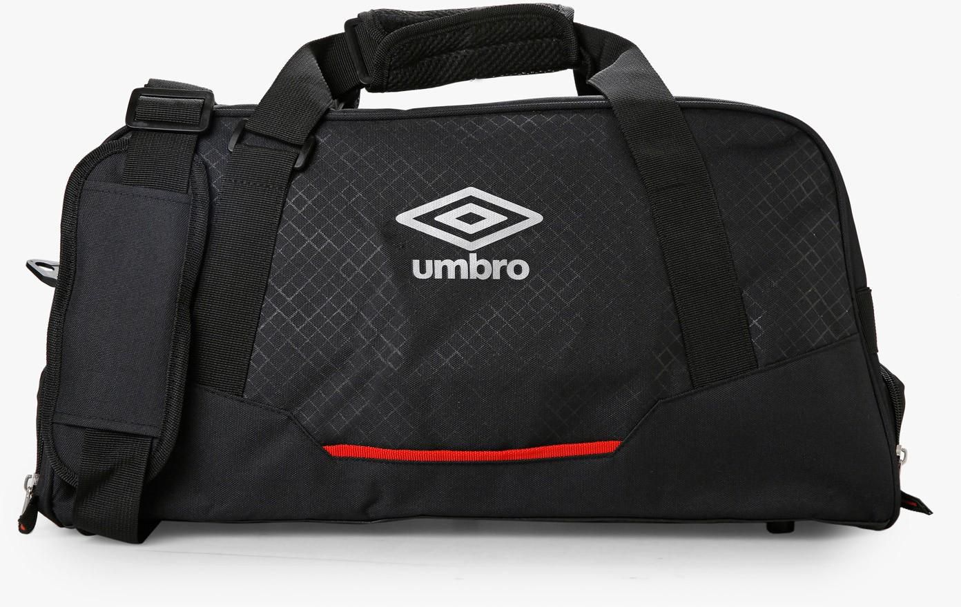 UX Accuro Small Holdall Bag