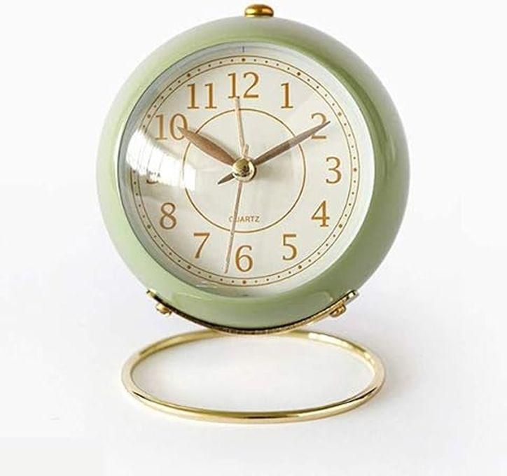 Small Table Clocks, Vintage Indian Tinsel Luminous Clock, No Chime Resistant Desk Clock Battery Operated With HD Backlight, Dark Bedroom, Bedside, Desk (Green)