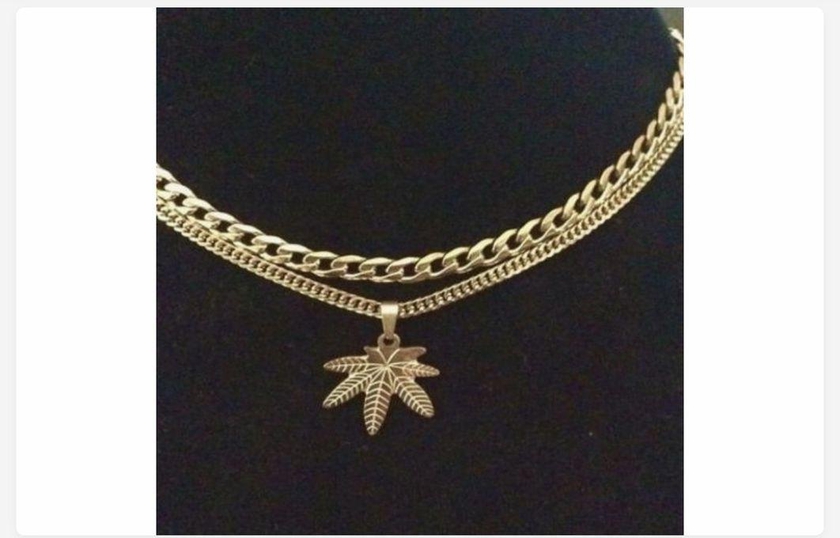 Cuban Link Chain With Leaf Pendant