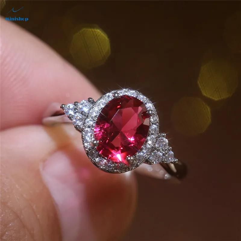Lady Classic Temperament Red Gemstone Ring  Micro set Zircon Fashion Proposal Weddng Party Ring
