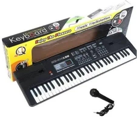 61 Keys Electronic Keyboard Piano For Children + Charger + Microphone