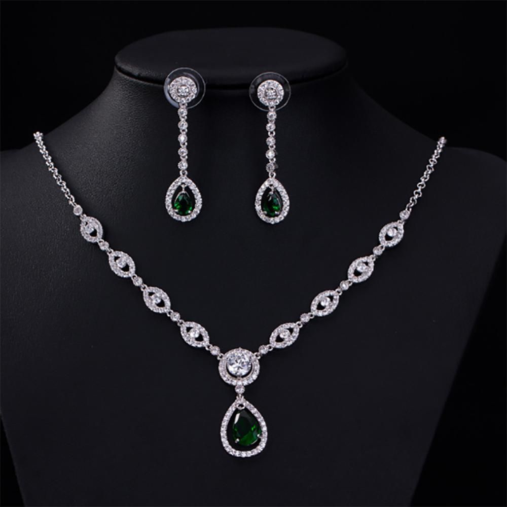 Fine Jewelry Drop Shaped Necklace Set (Emerald Green)