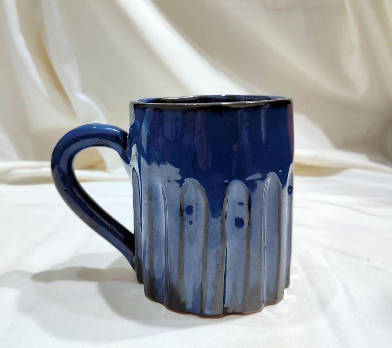 Pottery mug with beautiful and dazzliing patterns