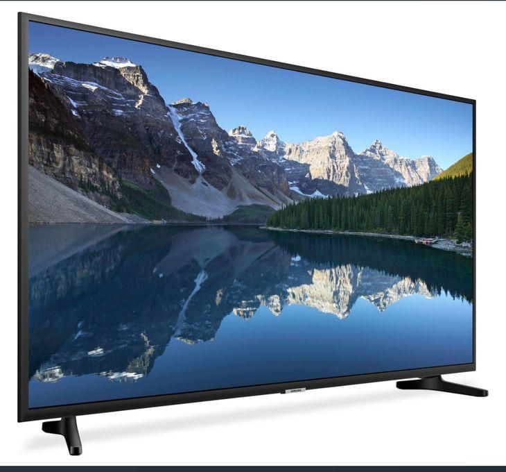 Amani 40”inches LED TV+Free TV GUIDE/Wall Bracket