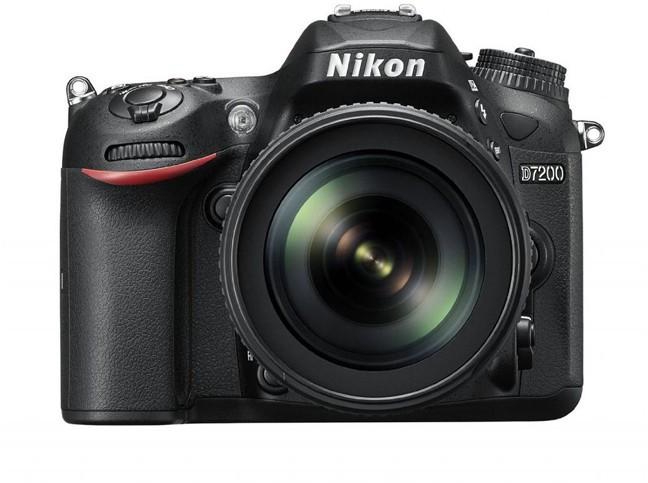 Nikon SLR D7200 18-105MM