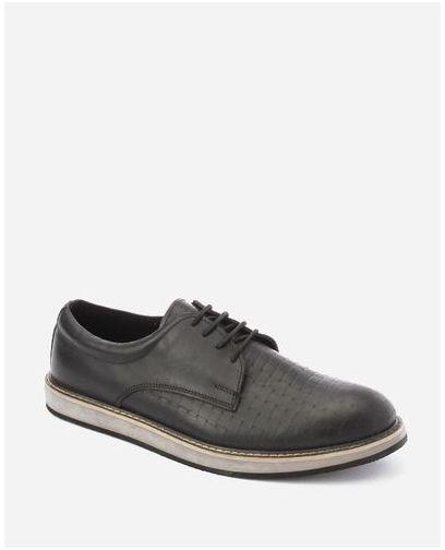 FLAT Textured Leather Shoes - Black