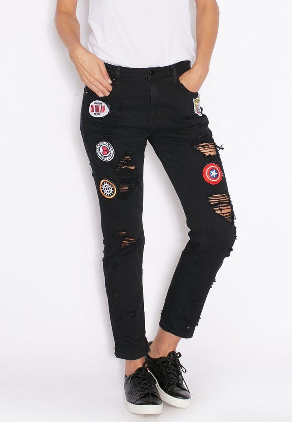 Badge Ripped Straight Jeans