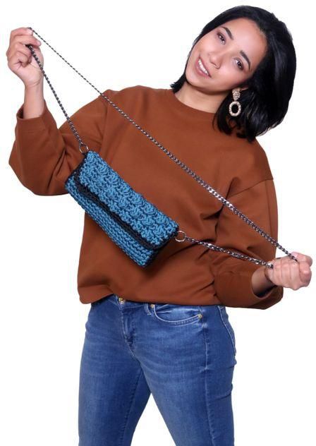 Ebda3 Men Masr Small Crochet Cross-Body Bag - Blue