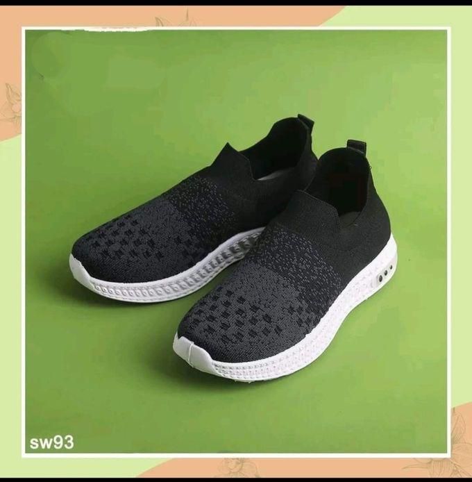 Basic Flat Sneakers (black)