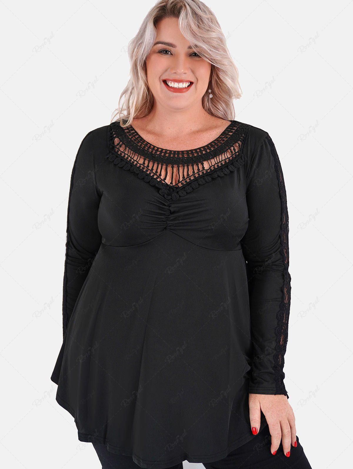 Plus Size Ruched Crochet Trim Skirted Tee - M | Us 10