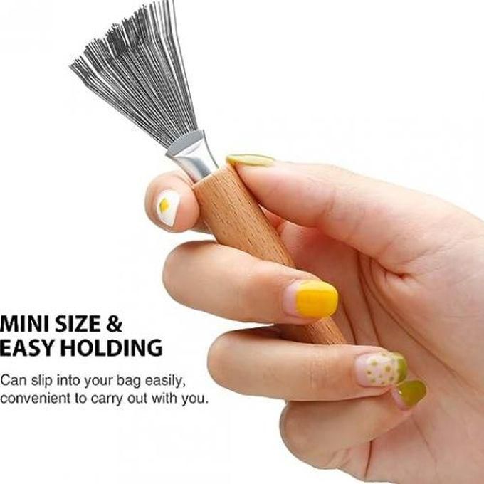 Hair Brush Cleaning Tool For Removing Dust And Hair For Home And Salon (Wooden Handle).