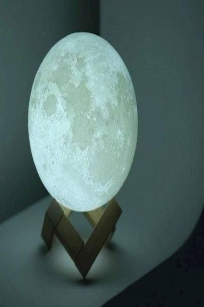 مصباح على شكل قمر 3D للإضاءة الليلية مزود بـ 4 ألوان وبمفتاح عمل باللمس وقابل لإعادة الشحن (مقاس 15 سم) أبيض/بني 15سنتيمتر