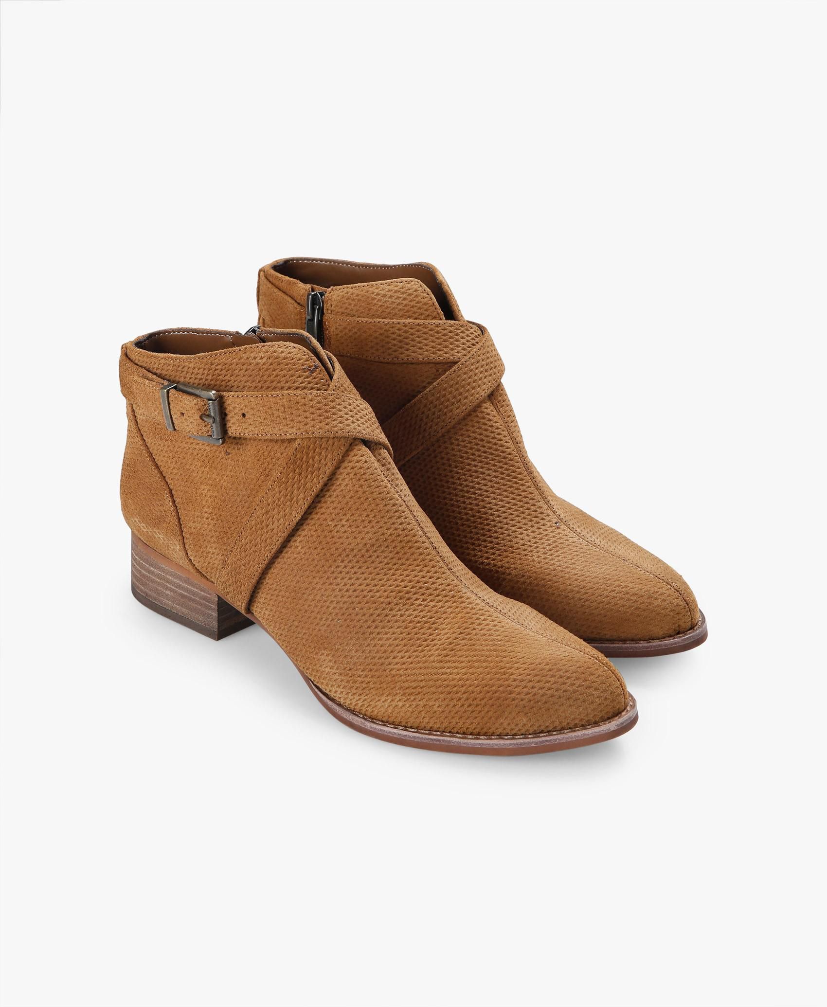 Cashan Ankle Boots