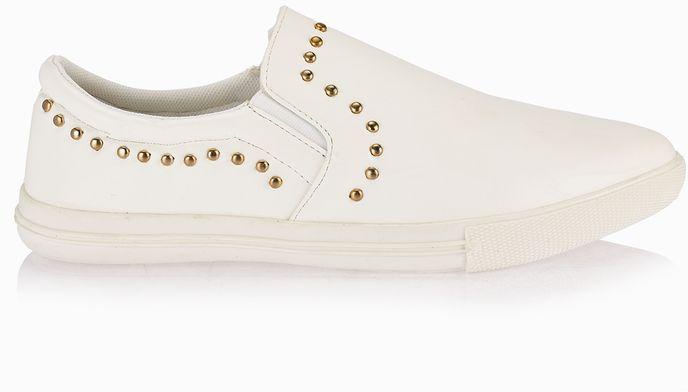 Studs Lining Pointy Toe Slip Ons