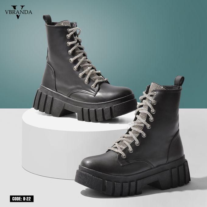 vbranda Almond Leather Half-boot-BLACK