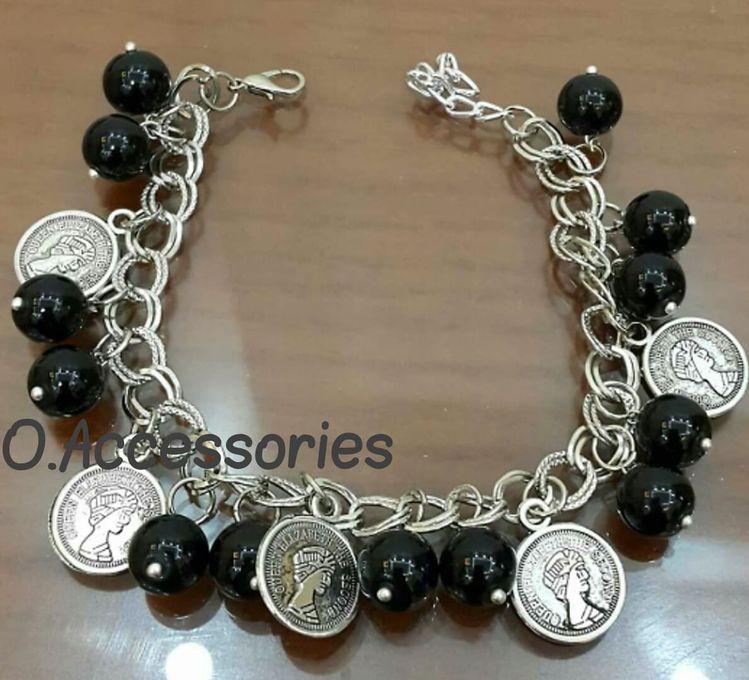 O Accessories Bracelet Black Beads & Silver Coins _ Silver Chain