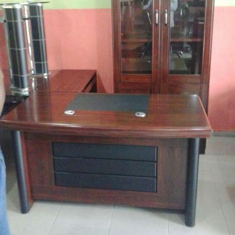 1.6 Meter Executive Table