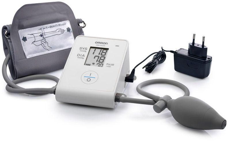أومرون HEM-SOLAR جهاز رقمي لمراقبة ضغط الدم بالنفخ اليدوي