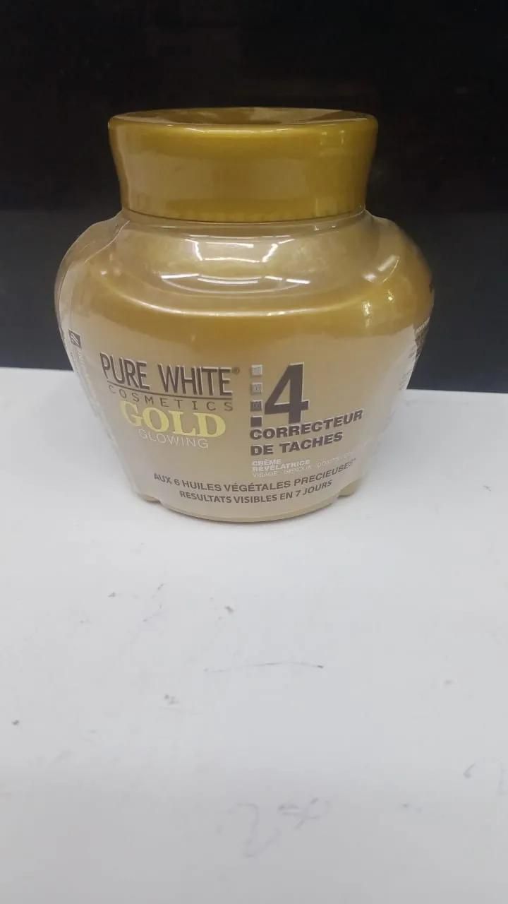 PURE WHITE COSMETICS GOLD GLOWING