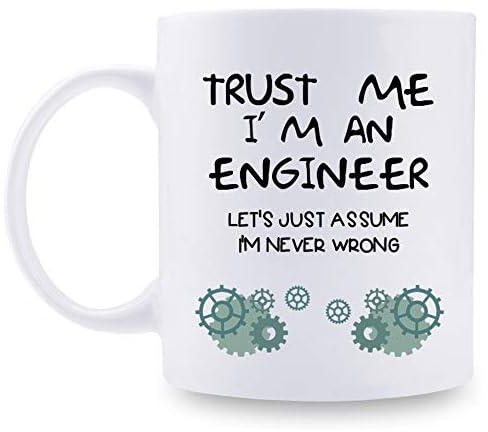 ايا هدايا مضحكة للمهندس - Trust Me I'm an Engineer Let's Just Assume I'm Never Wrong - كوب مهندس مضحك هدايا لعيد الميلاد والذكرى السنوية والتخرج والكريسماس - كوب قهوة سعة 11 اونصة، سيراميك