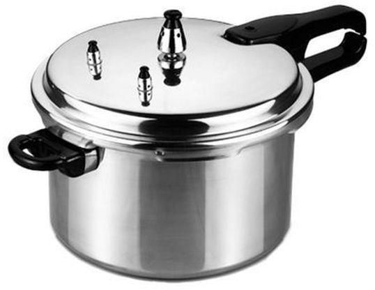 Master Chef Crown Star Pressure Cooker - 9.5 Litres