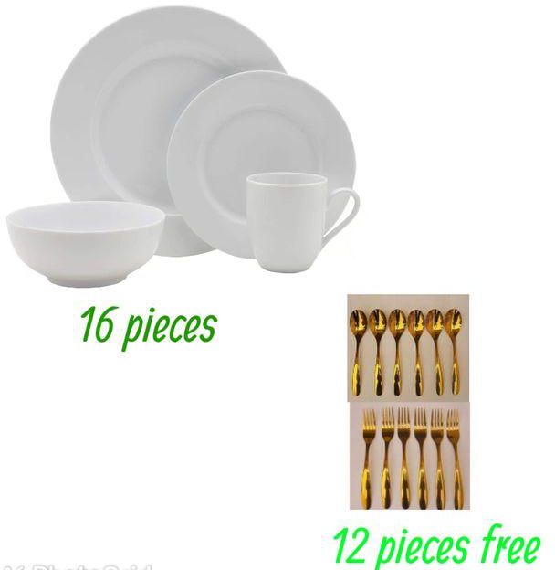 16 Pcs Dinner Plate Set + 6 Pcs Gold Spoon& 6 Pcs Gold Fork