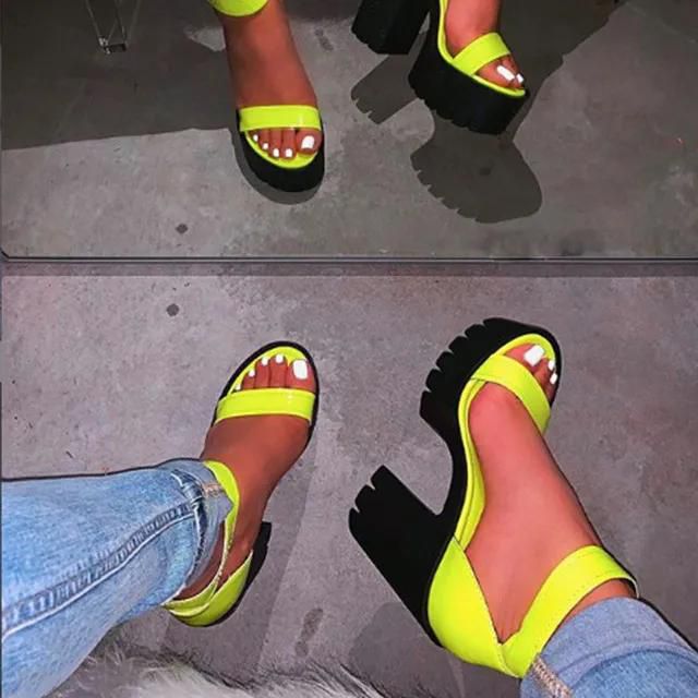 2021 High quality Summer Women Thick High Heels Shoes Woman Buckle Platform  Ladies Sandals Ankle Strap Shoes
